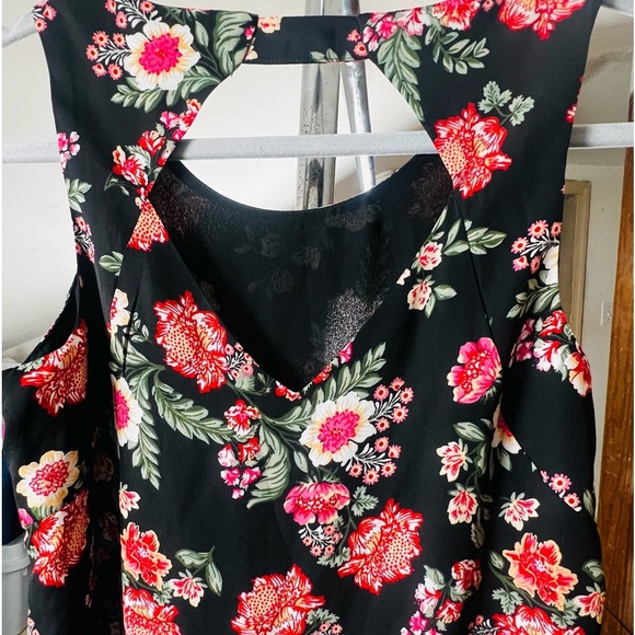 Pink Republic Flower Print Shift Dress Red & Pink - Picture 3 of 9